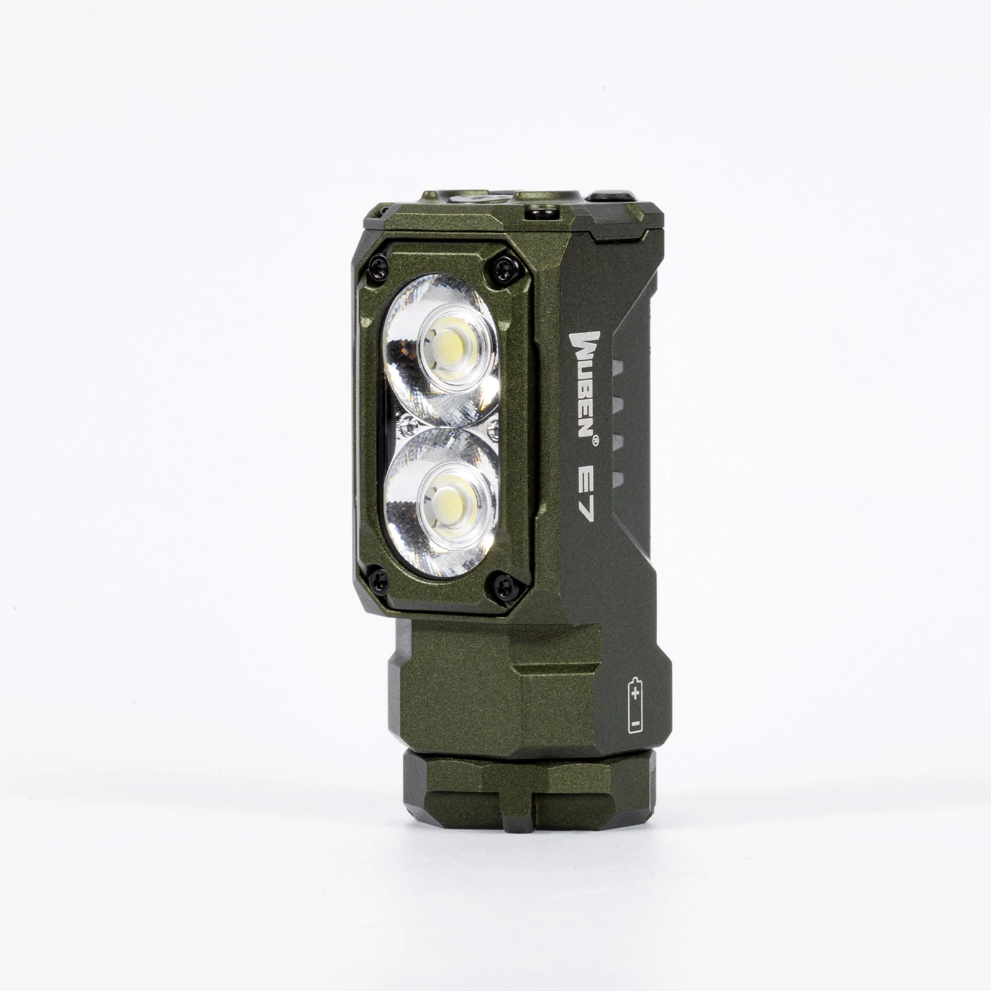 E7 Multi-functional EDC Flashlight 1800 Lumens - Image 40
