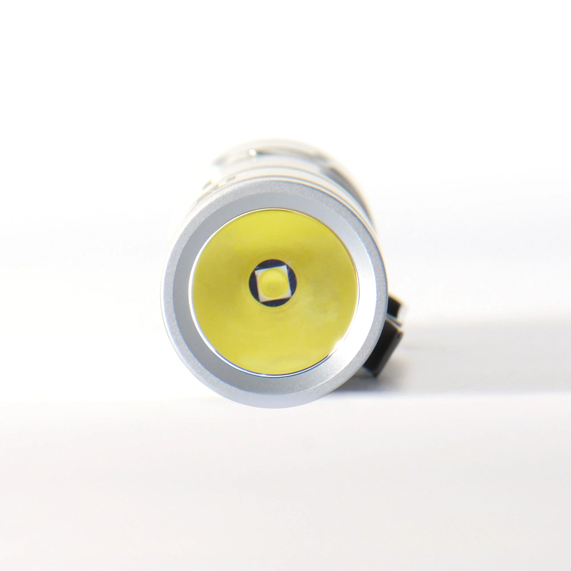 L50 Best Rechargeable 18650 EDC Flashlight - Image 7